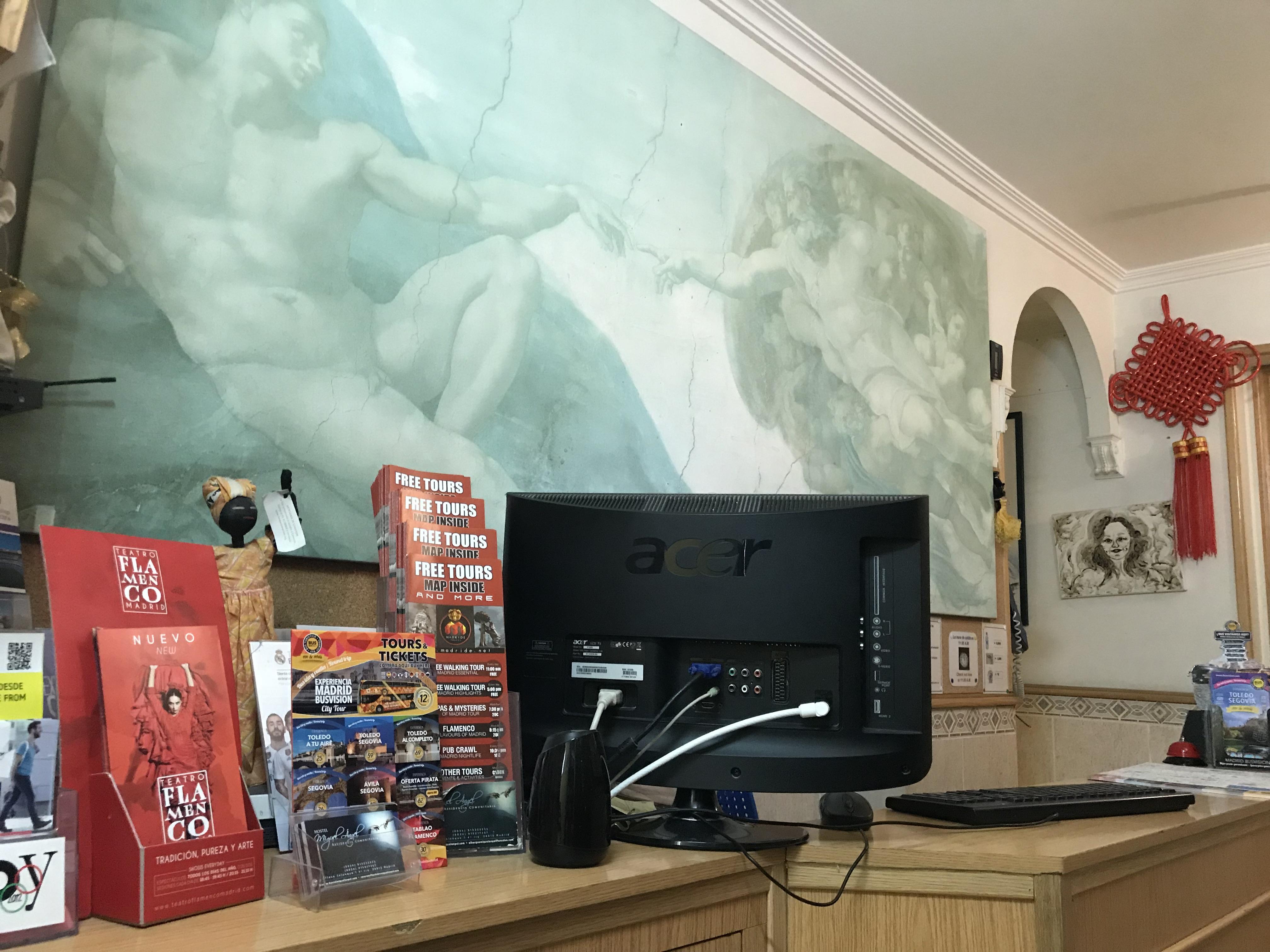 A Pousada Rc Miguel Angel Madri Exterior foto Reception desk at the museum